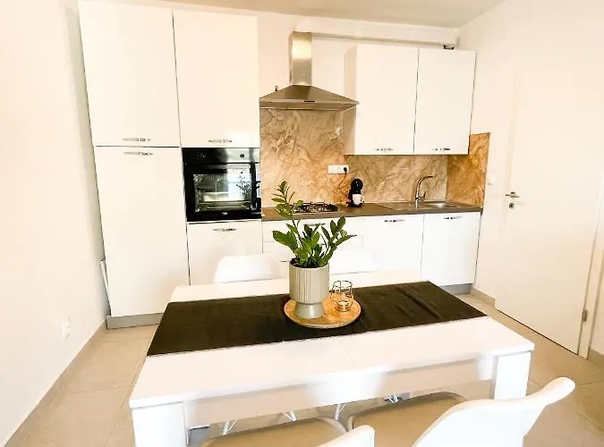 Stylish View * Bellela * アパート *