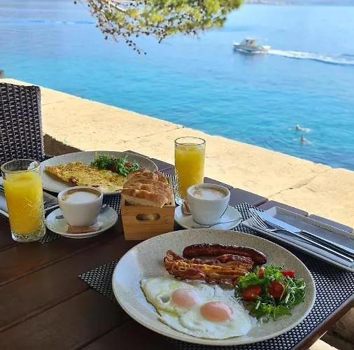 Stylish View * Bellela * アパート コルチュラ